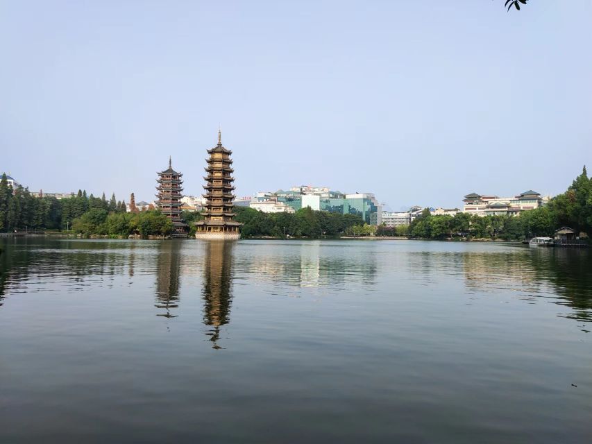 Guilin: Private Full-Day City Tour with Fubo Hill - What the seven-hour Guilin day feels like