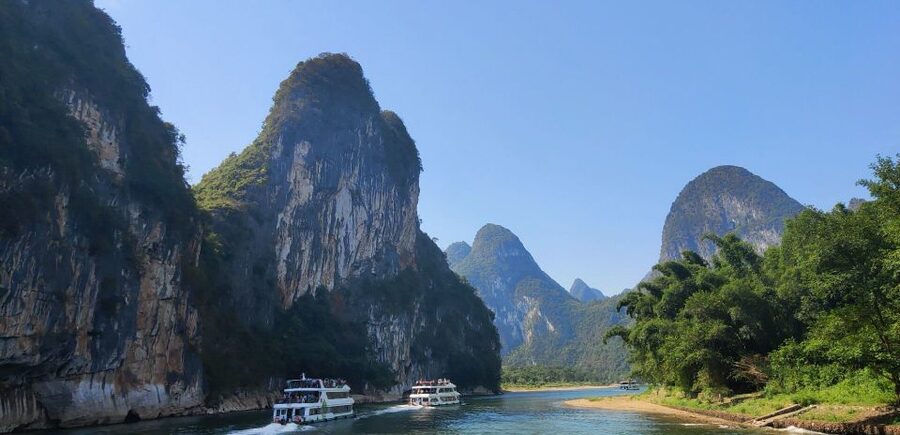 Guilin: Private Full-Day Li River Cruise and Liusanjie Show - What you see from the boat