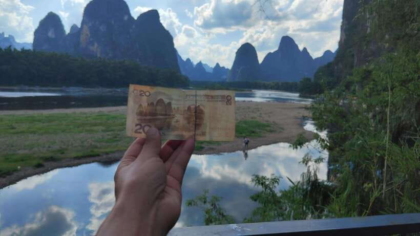 Guilin: Private Mountains and Rivers Day Tour - Xianggong Mountain and the 430-Step Climb
