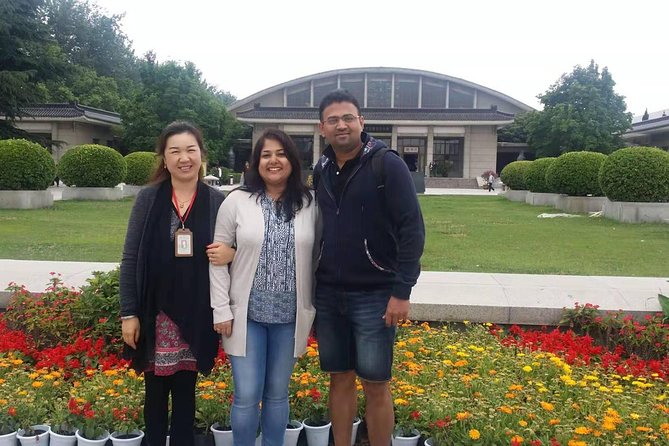 Half-Day Exploration Tour of Terracotta Army From Xian - Private transport instead of a large group