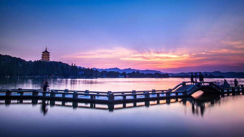 Hangzhou:Luxury West Lake Cruise+Santan Yinyue Island Ticket - Key points before you book
