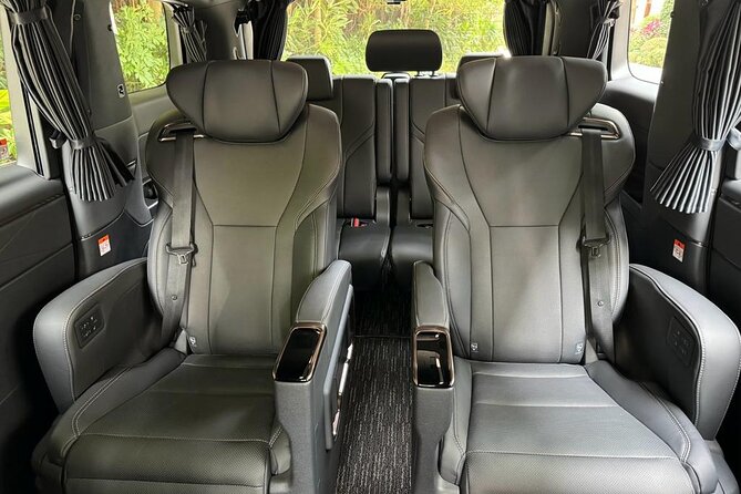 Hong Kong Airport Transfer Luxury MPV - From Hong Kong Airport to your hotel