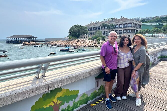 Hong Kong City Highlights and Hidden Gems by Private Car - Wan Chai, Causeway Bay, Aberdeen, and Stanley