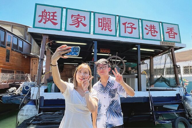 Hong Kong Fisherman’s Wharf: Aberdeen Fishing Village Boat Tour - What the strongest praise gets right