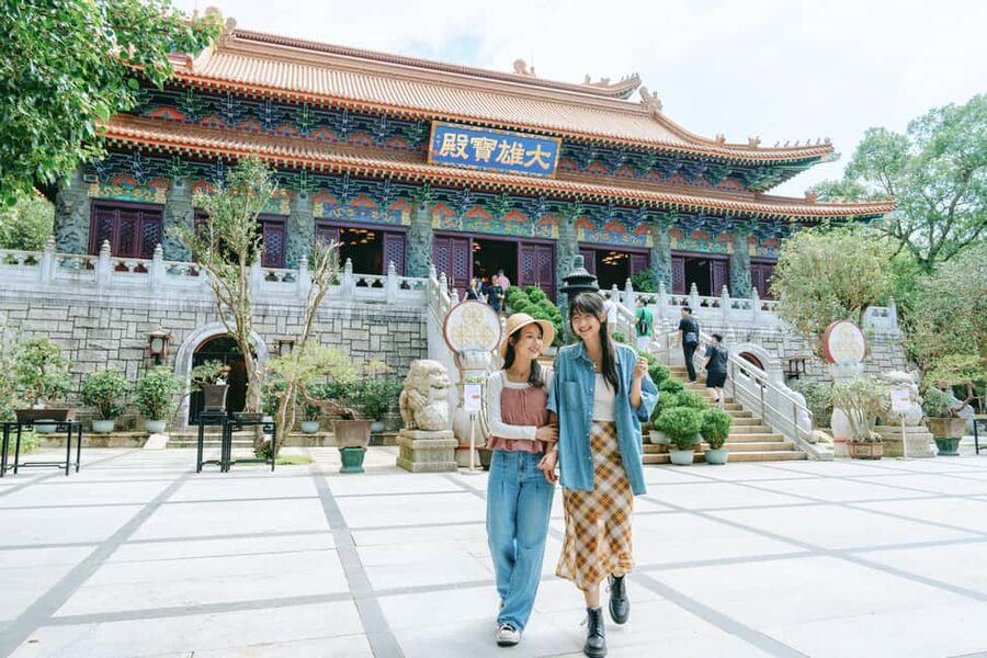 Hong Kong: Lantau Private Coach, Tai O & Big Buddha Tour - Price, group comfort, and what you actually receive