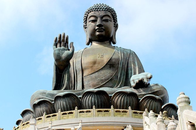 Hong Kong Lantau Tour with Big Buddha, Tai O Village & Snacks - The coach ride to Tung Chung