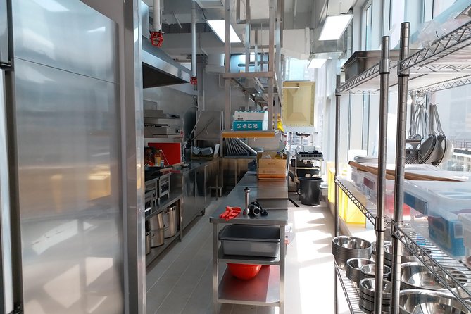 Hong Kong Market Walking Tour & Chinese Cooking Class - Morning or afternoon: choosing your departure