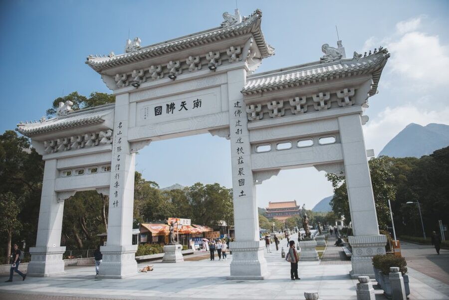 Hong Kong: Ngong Ping 360 Cable Car, Tai O & Big Buddha Tour - Who will enjoy this tour most