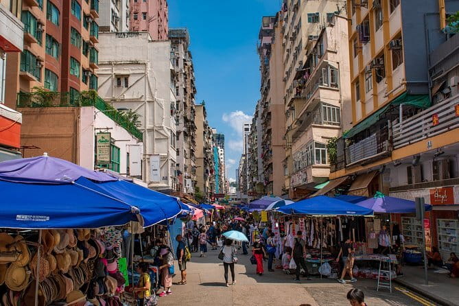 Hong Kong Photography Masterclass - Private Photography Lesson - Crossing to Hong Kong Island and Graham Street Market