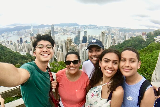Hong Kong Private & Personalized Family Tour with a Local Guide - Starting in Central by the Statue of Sir Thomas Jackson