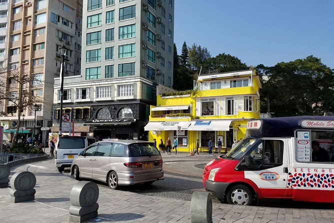 Hong Kong｜Private Sightseeing Tour with Local Driver-Guide - The guide can make or break the day