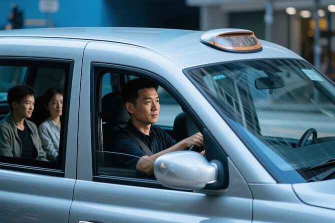 Hong Kong: Private Transfers From/to Hong Kong Airport(HKG) - Hotel pickup for the trip back to the airport