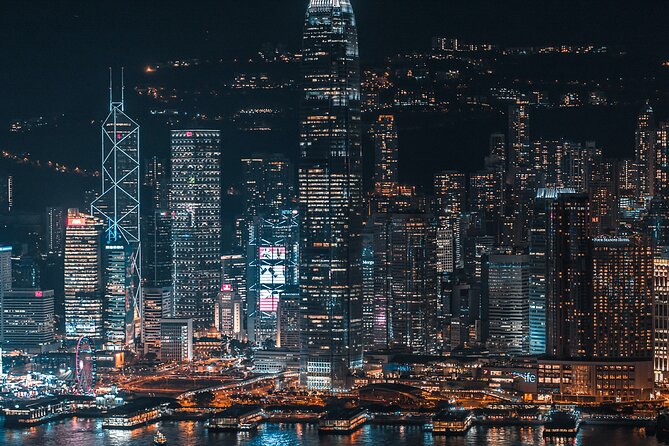 Hong Kong Private Walking Tour with a Local - Food, markets, and local advice