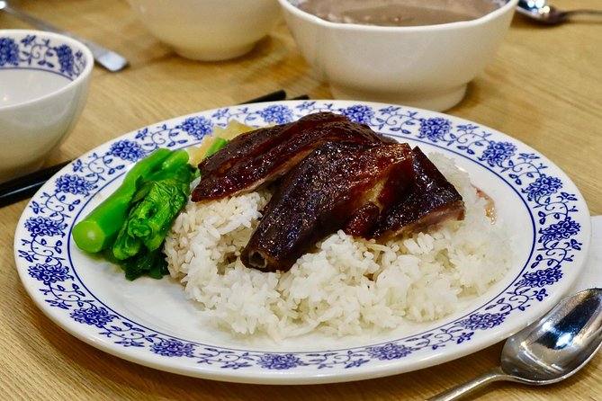 Hong Kong's Tin Hau Hidden Eats Food Tour with 7+ Local Tastings - Temples and neighborhood stories between meals