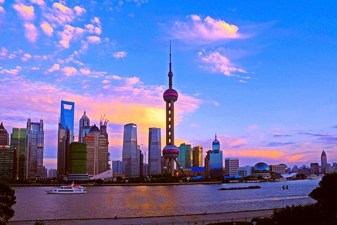 Hot Pot Dining Experience with Hot Spring Bathing or River Cruise in Shanghai - Huangpu River cruise: Shanghai’s lights from the water