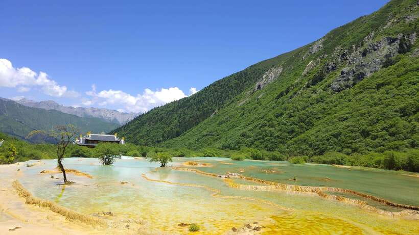 Huanglong Scenic Area: Explore Stunning Five-Colored Ponds - Booking help and the service experience