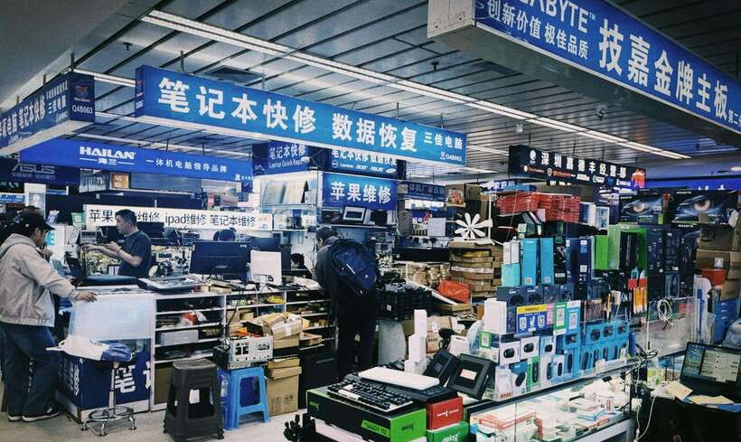 Huaqiangbei Insider Tour: Explore Shenzhen’s Tech Wonderland - Who will enjoy this experience most?