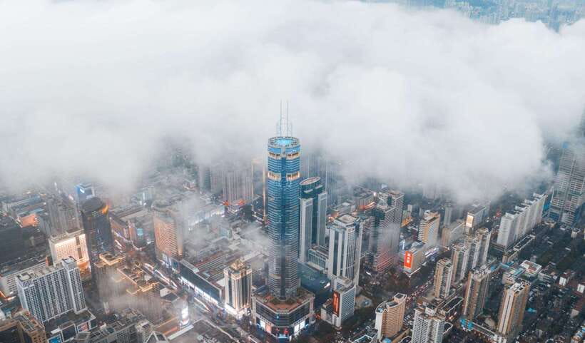 Huaqiangbei Insider Tour: Explore Shenzhen’s Tech Wonderland - Watching technicians bring broken devices back to life
