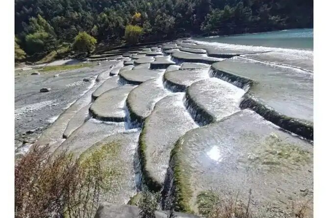 Jade Dragon Snow Mountain Glacier Cableway with Scenic Train Tour - Dongba Valley and Yushui Village for a broader day