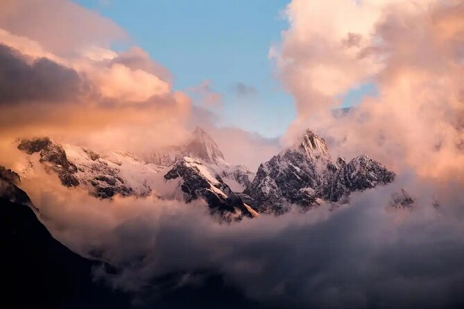 Jade Dragon Snow Mountain Glacier Cableway with Scenic Train Tour - Getting there by scenic train or private vehicle