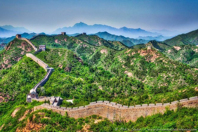 Jinshanling Great Wall Day Trip: Transfer or Guided Service - How Much Hiking Should You Expect?