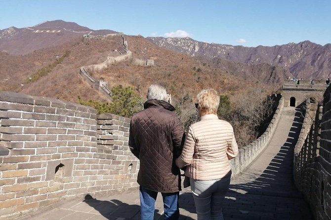 Jinshanling Great Wall Day Trip: Transfer or Guided Service - Choosing Between the Two Routes