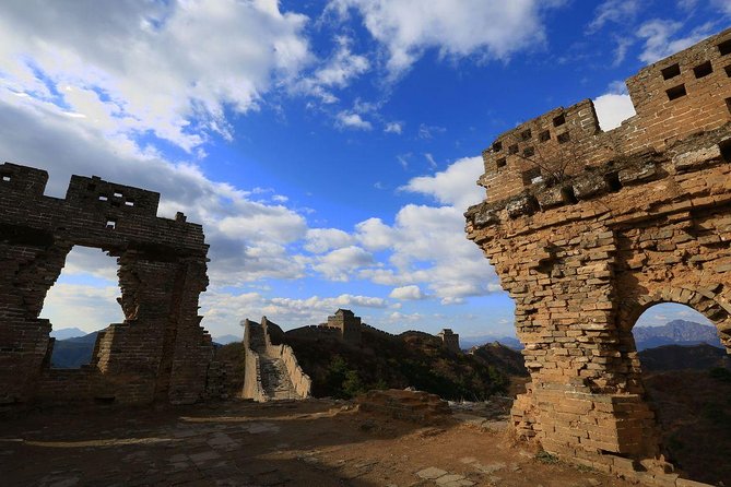 Jinshanling Great Wall Hiking: Guide/Driver Package with Tickets - Who should book this Great Wall outing?