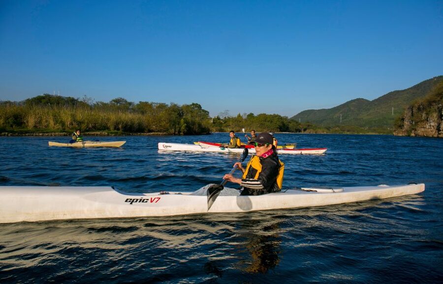 Kayaking tour with Local Guide( dry suit for winter) - Key points before you book