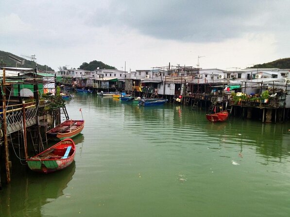 Lantau Island Tour: Big Buddha & Tai O Fishing Village - Why Lantau Island makes a good break from Hong Kong