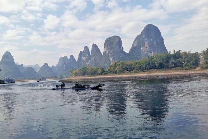 Li River Cruise with bamboo Rafting & Xianggong Hill Private Tour - What the $110 price really covers