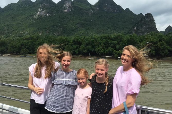 Li River cruise & Yangshuo countryside private day tour - What the 83-kilometer boat ride feels like