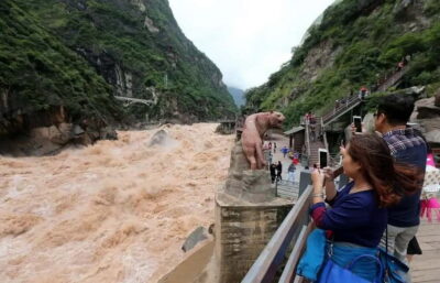 Lijiang to Shangri-La HuXiang Road Private Scenic Tour