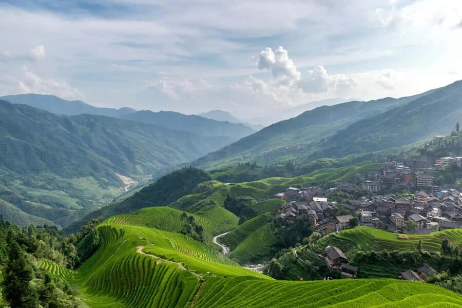 Longji Rice Terraces: 1-Day Private Tour - A family lunch with bamboo-cooked food