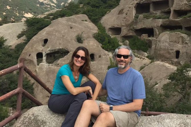 Longqingxia Gorge Cruise and Guyaju Cave Dwellings Private Day Tour - Why This Makes a Good Break From Beijing