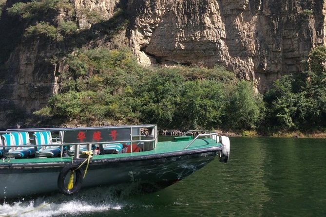 Longqingxia Gorge Cruise and Guyaju Cave Dwellings Private Day Tour - Who Will Enjoy This Day Most?