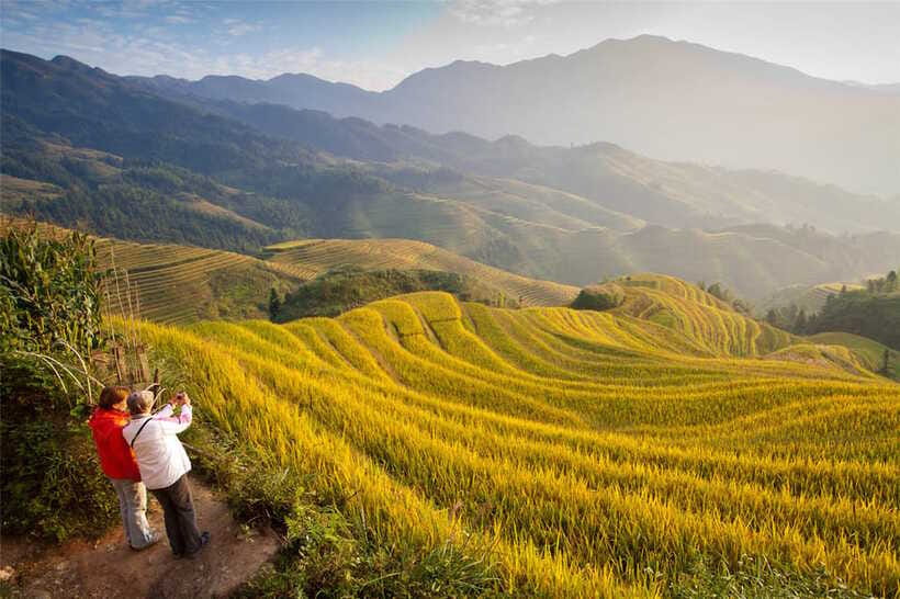 Longsheng Ethnic Minority & Rice Terraces Full-Day Tour - Crowds, mountain roads, and the risk of a rushed visit