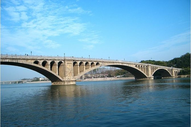 Luoyang Private Day tour to Longmen Grottoes and Shaolin temple - Shaolin Temple: Monastery, Pagodas, and Kung Fu
