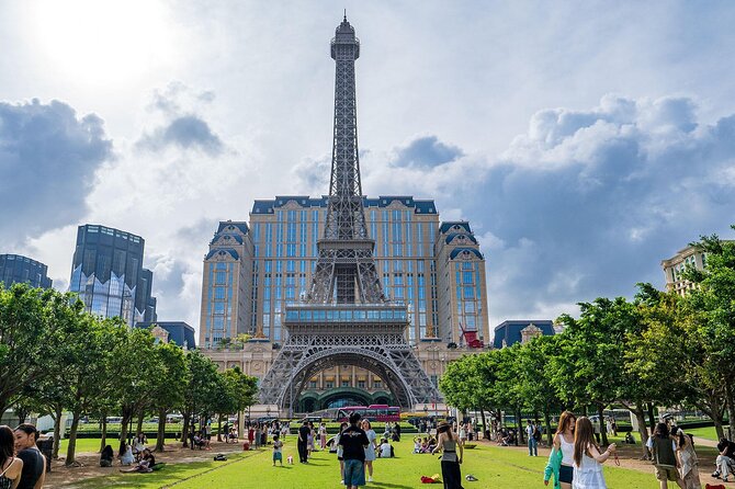 Macau Highlights & Culture Day Trip from Hong Kong with Pickup - The Parisian and The Venetian in Cotai