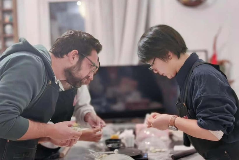 Make Soup Dumpling: Vegan or Pork in Shanghai Shikumen - Getting to the private lane-house kitchen
