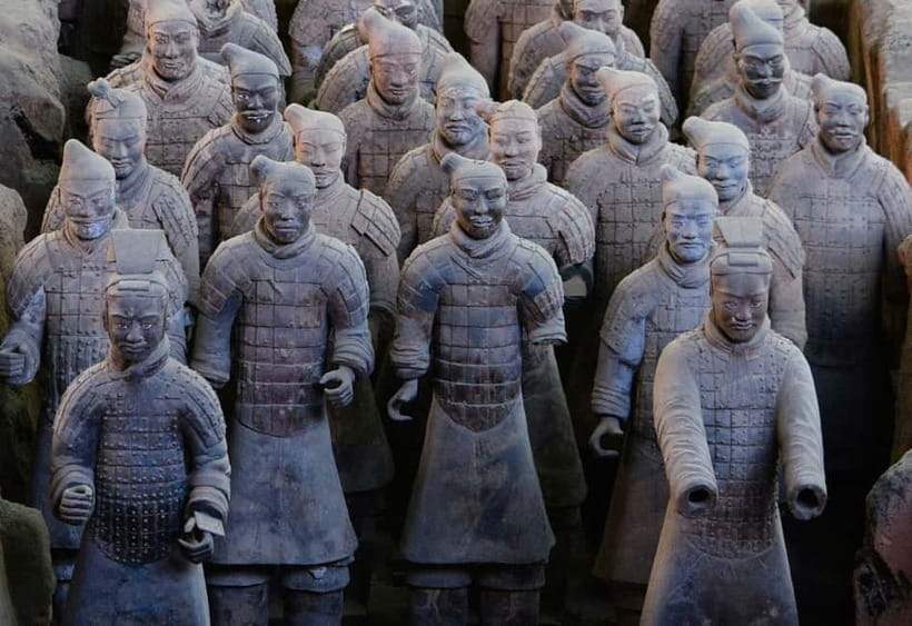 Mini Group English Guided Terracotta Warriors Tour - A small van instead of a large coach