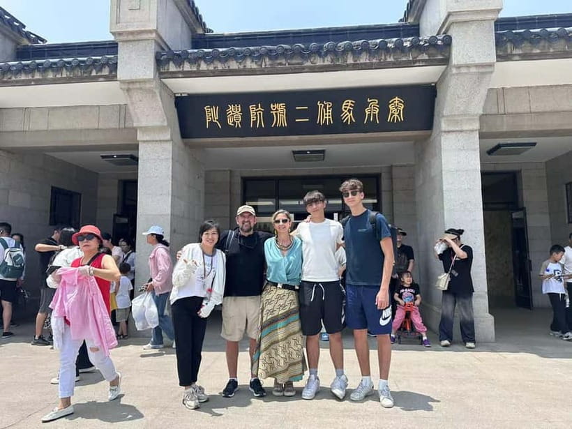 Mini Group English Guided Terracotta Warriors Tour - The 8:00 a.m. hotel pickup