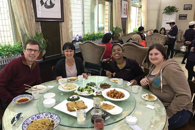 Mini Group: Two-Day Xi'an Panoramic Tour - Day One Evening: Food and Atmosphere in the Muslim Quarter