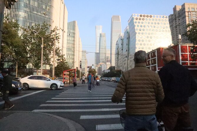 Modern Beijing Discovery by Bike - Jianwai SOHO: A Brief Look at SOHO China
