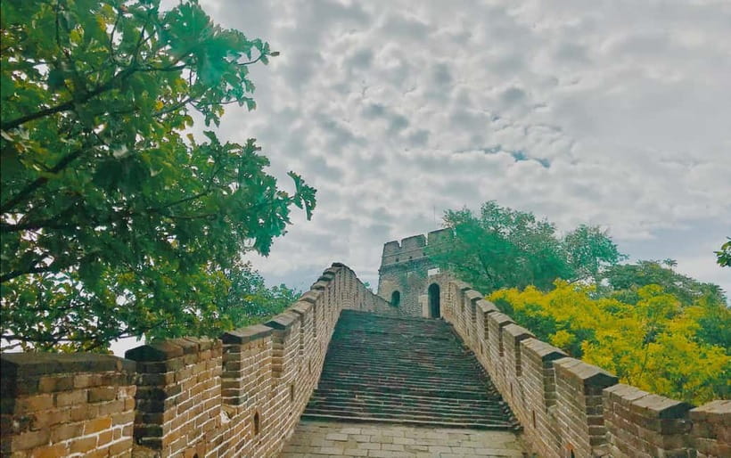 Morning Bus Transfer to Mutianyu Great Wall + Entry Ticket - Arriving at Mutianyu and using the included shuttle