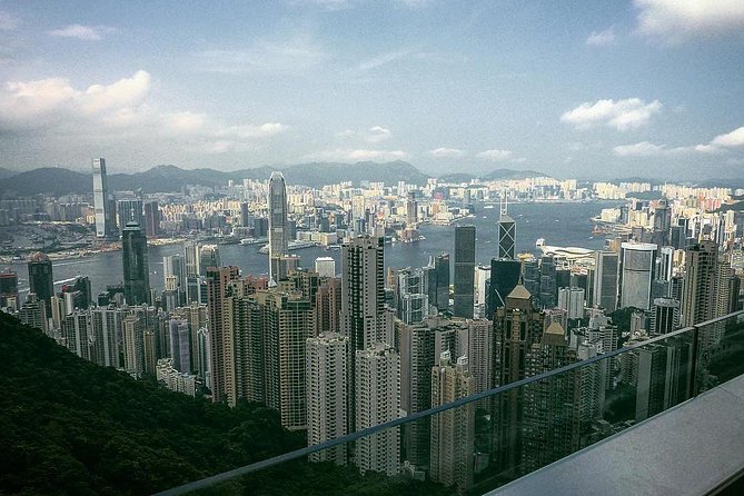 Morning Tour -Deluxe Hong Kong Island Tour with Hotel Pickup in Hong Kong Island - The Peak Tram is the morning’s strongest feature