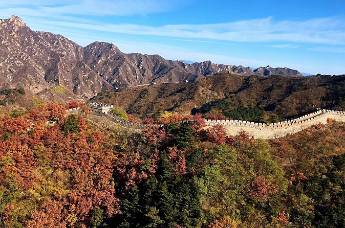 Mutianyu and Huanghuacheng Great Wall Private Tour with English Speaking Driver - Huanghuacheng: the scenic second act