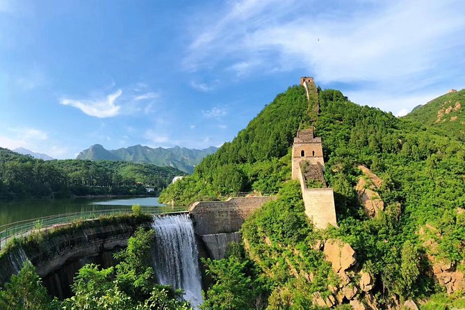 Mutianyu and Huanghuacheng Great Wall Private Tour with English Speaking Driver - The driver makes the private format worthwhile
