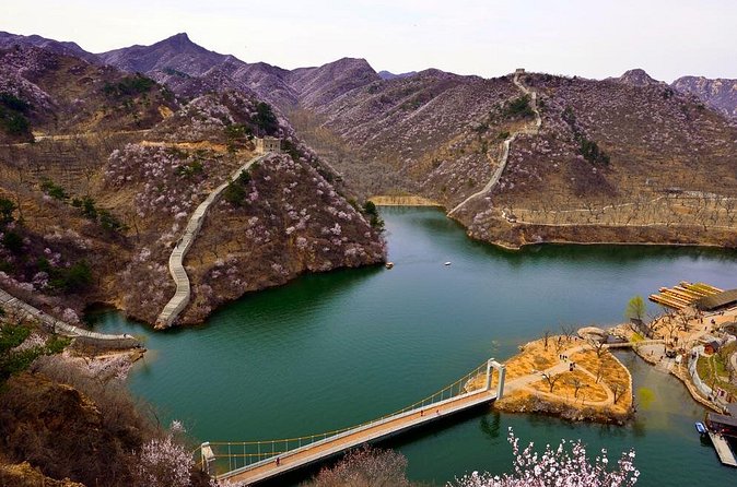 Mutianyu and Huanghuacheng Great Wall Private Tour with English Speaking Driver - What is included, and what will cost extra