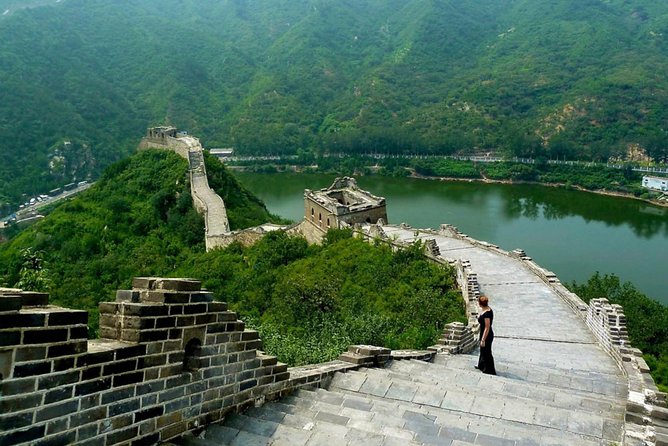 Mutianyu and Huanghuacheng Great Wall Private Tour with English Speaking Driver - Mutianyu: the classic first stop