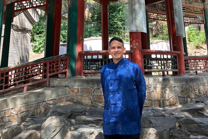 Mutianyu Great Wall and Summer Palace Private Day Trip with Lunch - Small details that can make a big difference